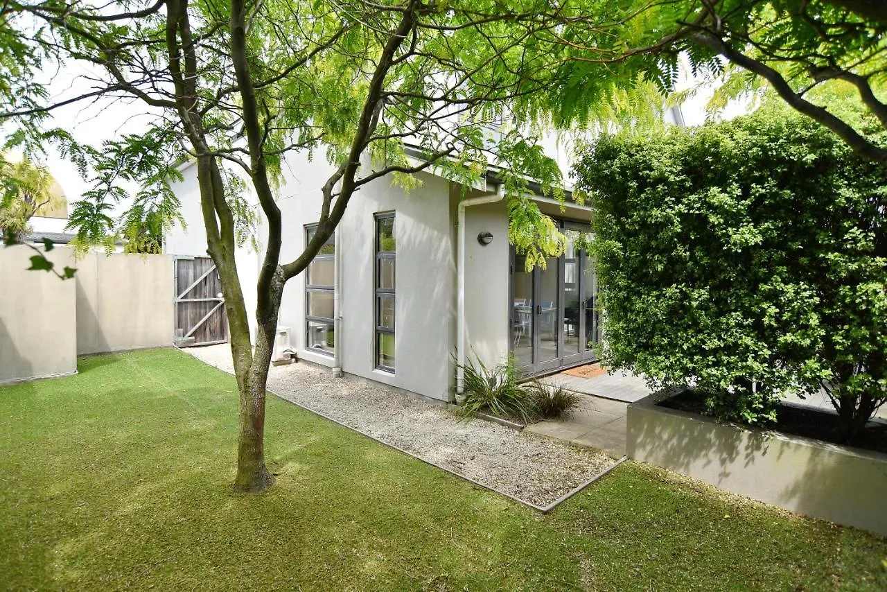 Hagley Apartment - Christchurch Holiday Homes 0*,