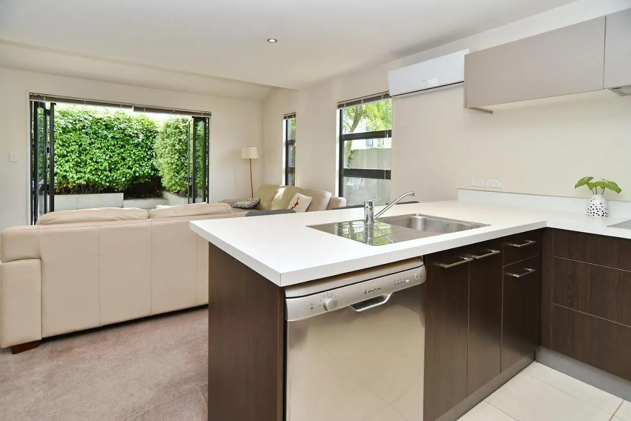 Hagley Apartment - Christchurch Holiday Homes New Zealand