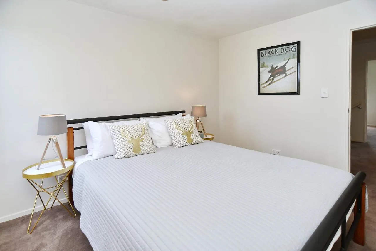 Hagley Apartment - Christchurch Holiday Homes